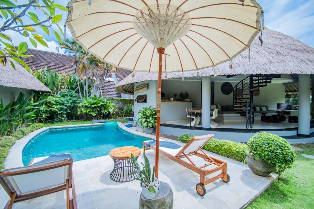 Sub Villas Bali Чангу Экстерьер фото