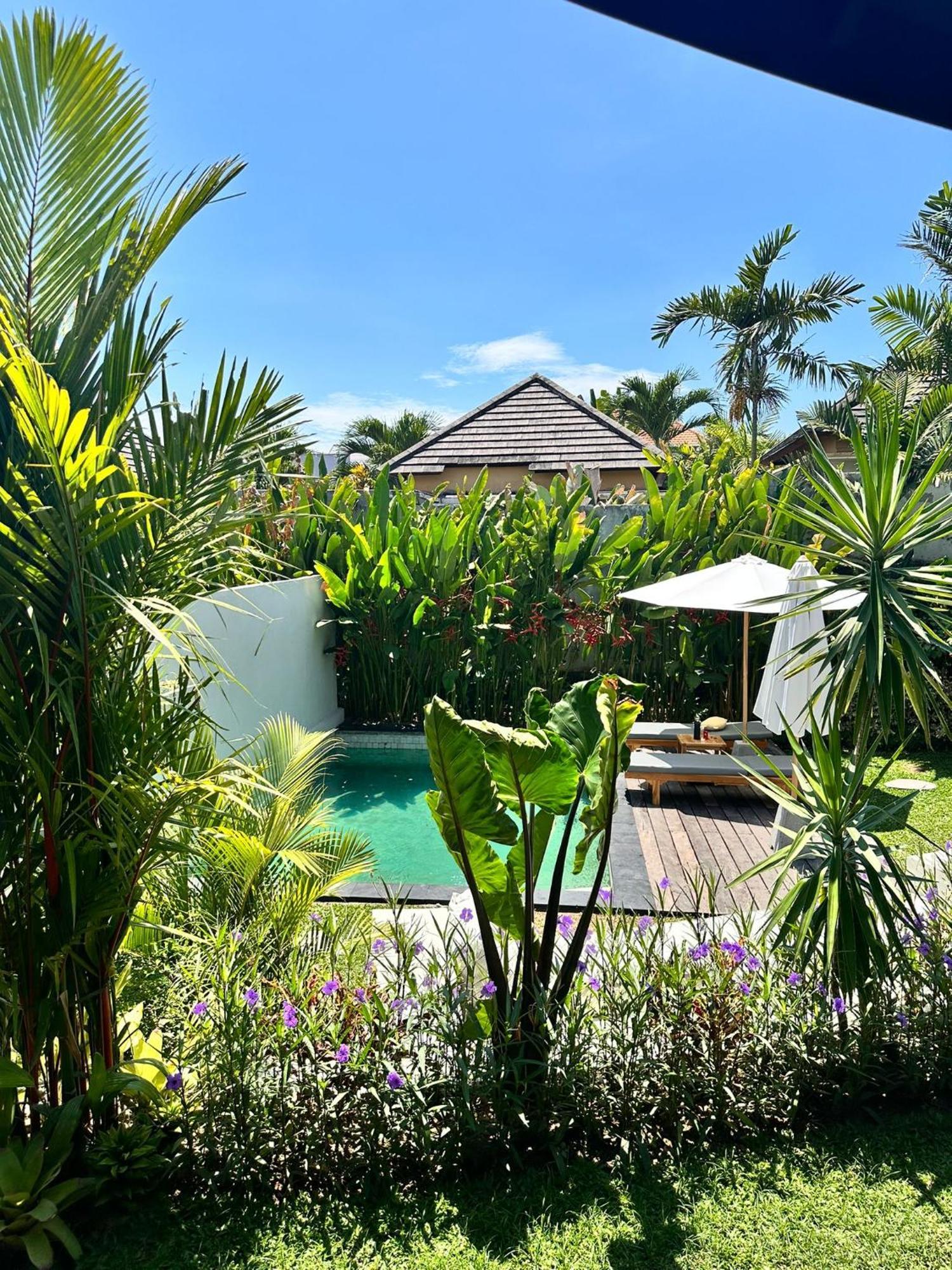 Sub Villas Bali Чангу Экстерьер фото