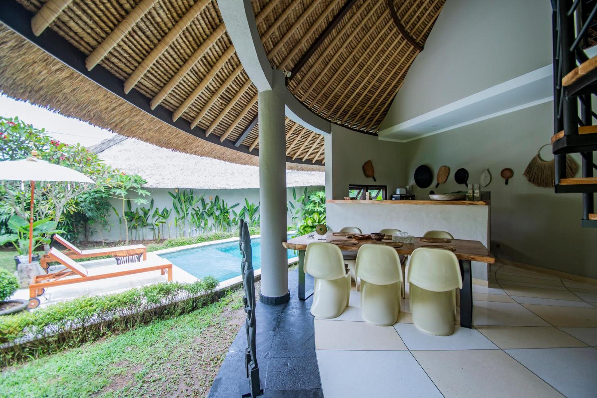 Sub Villas Bali Чангу Экстерьер фото